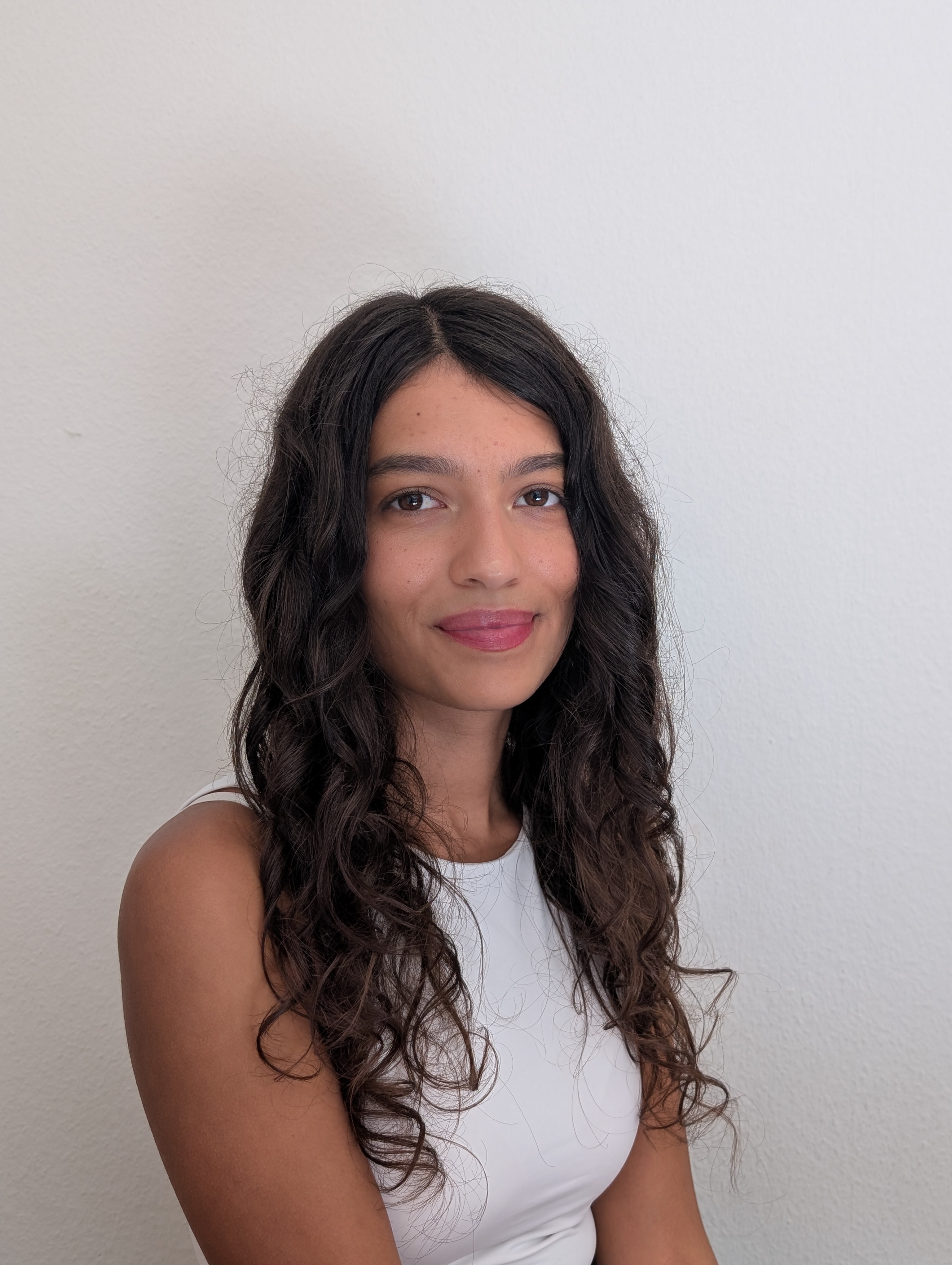 Bianca  Sriyani Holm